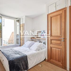 Quatre chambres et une grande pièce de vie