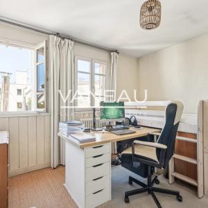 Quatre chambres et une grande pièce de vie