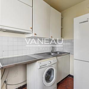 Paris XVe - Lecourbe - Studio lumineux au calme sur cour