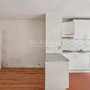 Paris XVIe - Muette - Studio avec balcon à rénover