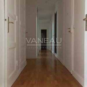 Paris VII - Rue Vaneau - Appartement familial