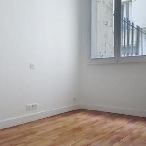 Paris VIII - Appartement en 1er étage avec deux chambres - rue C