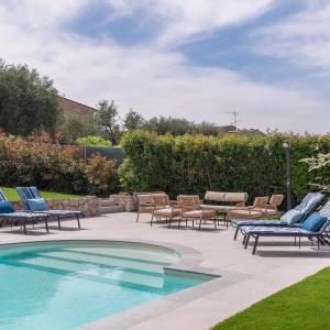 Proche Mougins, Magnifique villa rénovée à vendre