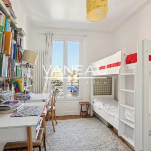 Exclusivité - Paris 6 - Luxembourg/Vavin - Trois pièces traversa