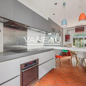 Villa privée, maison familiale avec extérieur