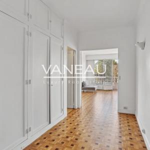 PARIS XVIe - Serres d'Auteuil - Vue dégagée - Balcon