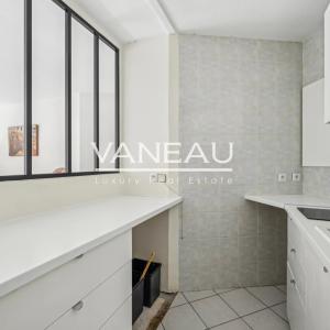 Convention Alleray. Studio avec balcon