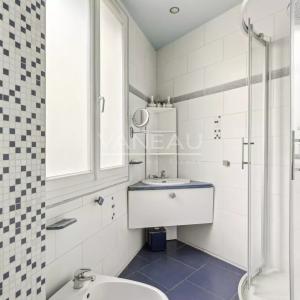 Paris 20e - Gambetta - Familial - Charme de l'ancien