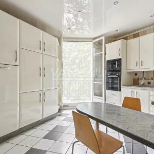 Paris 20e - Gambetta - Familial - Charme de l'ancien
