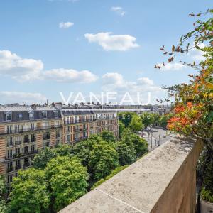Paris XIVe – dernier étage avec terrasse panoramique
