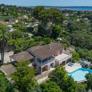 Antibes -  Superbe villa provençale avec belle vue  mer panorami