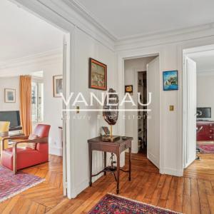Paris VIII - Av. Matignon - Gabriel - Charmant 3 pièces avec bal