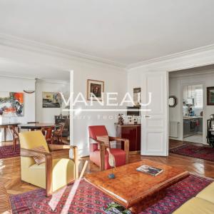 Paris VIII - Av. Matignon - Gabriel - Charmant 3 pièces avec bal