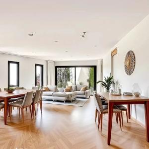 Maison Individuelle 6 Pièces avec Terrasse et Jardin