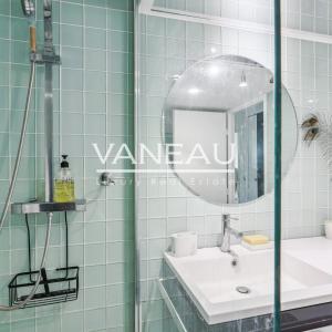 Studio lumineux de 30 m² en étage élevé - Bon état - Vue dégagée