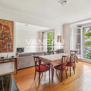 PARIS XVIème - Beaugrenelle-Auteuil - Appartement rénové -