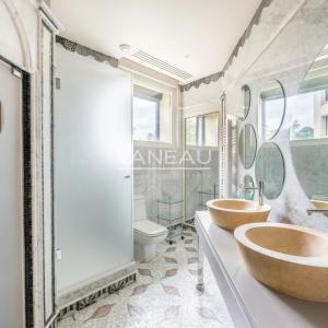 Paris XVIe - OCDE - Superbe duplex familial et de réception avec