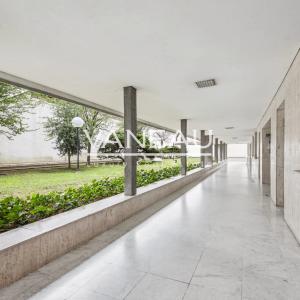Paris XVe – Boucicaut / Charles Michels : Appartement dernier ét