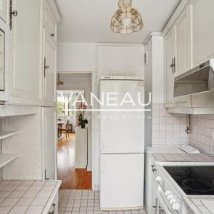 Paris XVe - Blomet - Appartement trois pièces avec vue dégagée