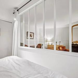 Exclusivité - Paris 15ème 2/3 pièces lumineux en très bon état