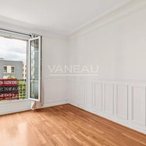 Exclusivité - Paris 15ème 2/3 pièces lumineux refait à neuf.