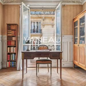 Neuilly - Mairie - Appartement 4 pièces - Charme de l'ancien