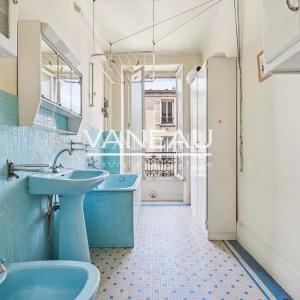 Neuilly - Mairie - Appartement 4 pièces - Charme de l'ancien