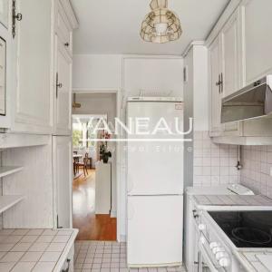 Paris XVe - Blomet - Appartement trois pièces avec vue dégagée