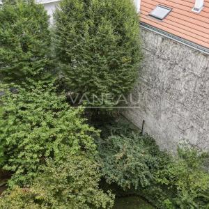 Paris XVIIIe - Studio sur jardin avec cave et possibilité  parki