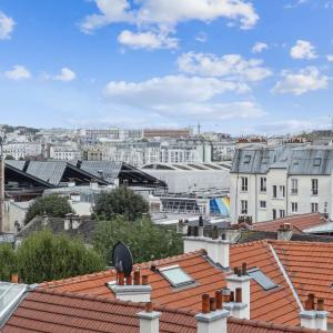 Paris XVIIIe - Studio sur jardin avec cave et possibilité  parki