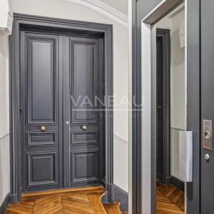 Paris Xème - Bel appartement familial de quatre pièces en parfai