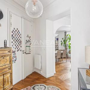 Paris Xème - Bel appartement familial de quatre pièces en parfai
