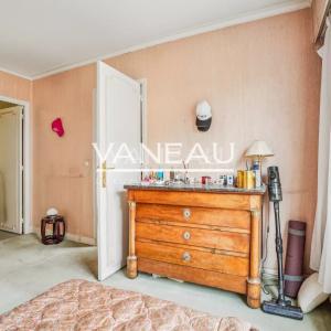 Paris VIIIe - Appartement à rénover, idéal pied à terre