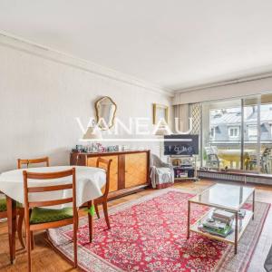 Paris VIIIe - Appartement à rénover, idéal pied à terre