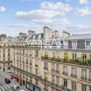 Paris VIIIe - Appartement à rénover, idéal pied à terre