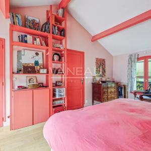 Villa privée, maison familiale avec extérieur