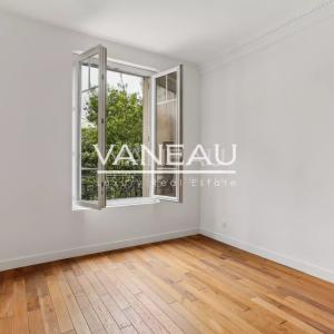 En étage avec ascenseur et sans vis à vis