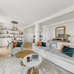 Boulogne Nord - luxueux trois pièces au dernier étage, balcons, 
