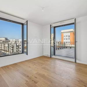 Appartement avec terrasses au dernier étage