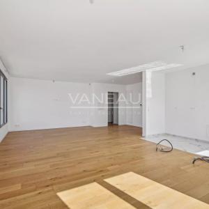 Appartement avec terrasses au dernier étage