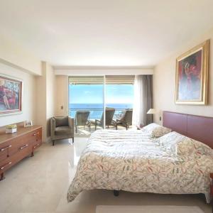 Cannes Croisette Appartement d'exception vue mer à vendre
