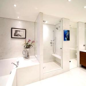 Cannes Croisette Appartement d'exception vue mer à vendre