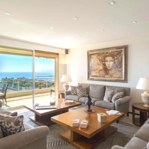 Cannes Croisette Appartement d'exception vue mer à vendre