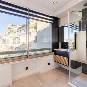 Cannes Croisette - Appartement vue mer à vendre