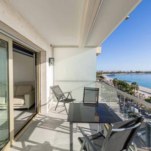 Cannes Croisette - Appartement vue mer à vendre