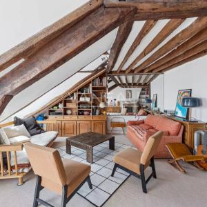 Paris IV- Ile Saint-Louis- Charmant appartement de 64m² avec vue