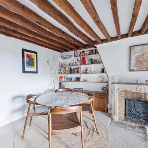Paris IV- Ile Saint-Louis- Charmant appartement de 64m² avec vue