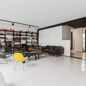 Paris Xème - Magnifique duplex avec balcon -