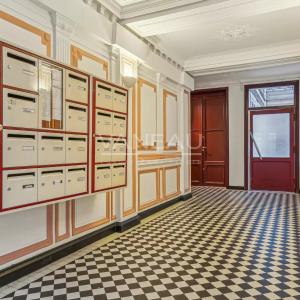 Paris Xème - Charmant deux pièces - Pied à terre idéal -