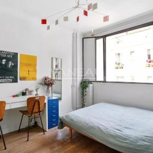 Paris XVIIIème - Grandes Carrières - Bel appartement de sept piè